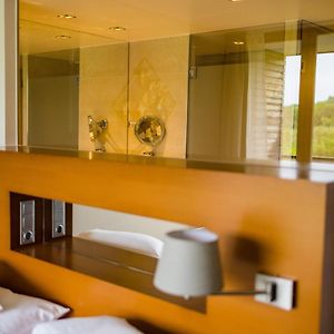 Superior Zimmer mit Kingsize-Bett
